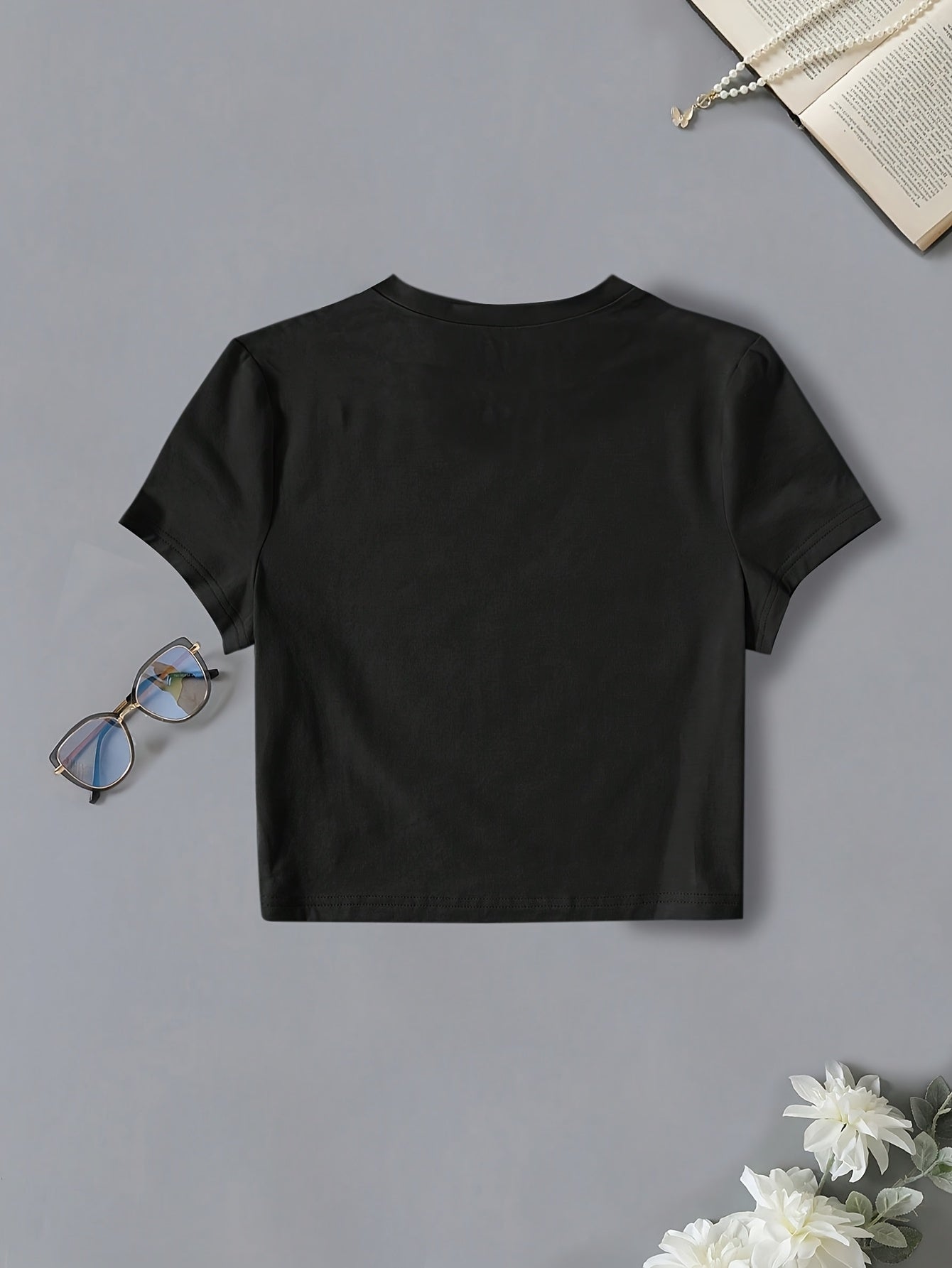 Women's Chic Hand Print Crop Top T-Shirt - Sexy Black, Short Sleeve, Round Neck, Stretchy Polyester Blend, Machine Washable - Perfect for Spring & Summer Casual Wear